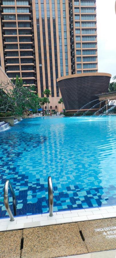 Bbs Suites At Times Square Kl Куала Лумпур Екстериор снимка