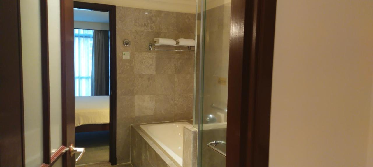 Bbs Suites At Times Square Kl Куала Лумпур Екстериор снимка