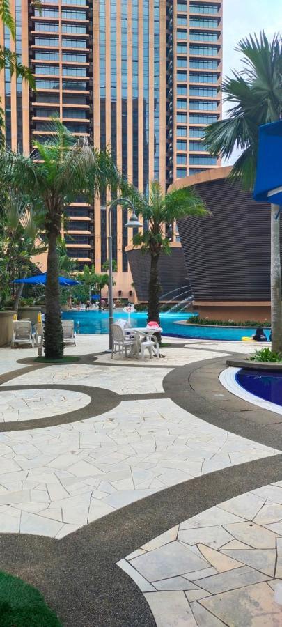 Bbs Suites At Times Square Kl Куала Лумпур Екстериор снимка