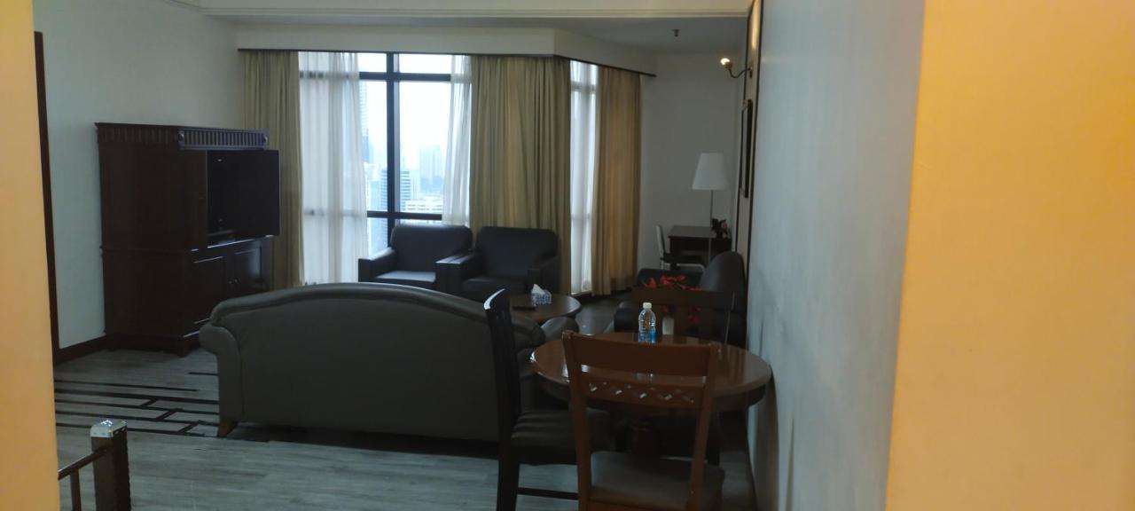 Bbs Suites At Times Square Kl Куала Лумпур Екстериор снимка