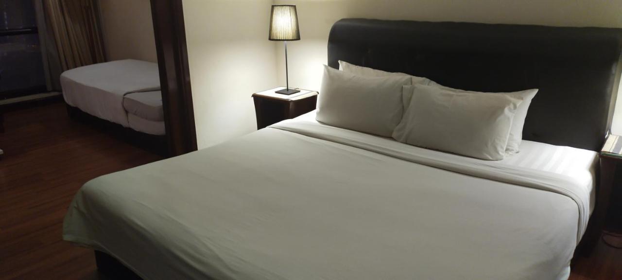 Bbs Suites At Times Square Kl Куала Лумпур Екстериор снимка