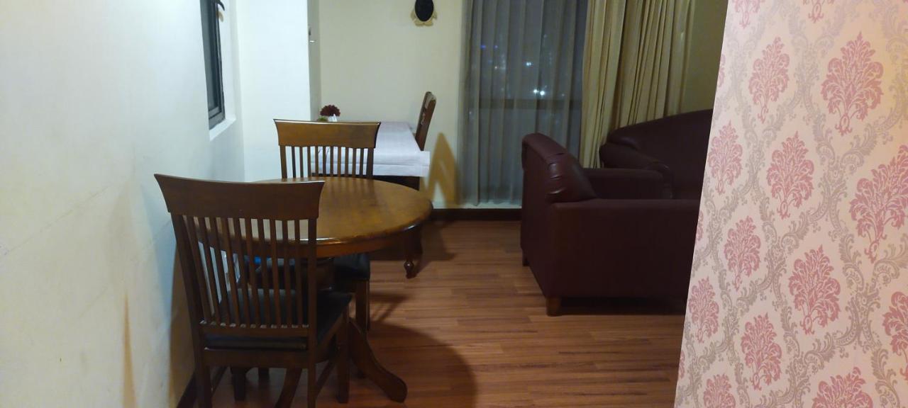 Bbs Suites At Times Square Kl Куала Лумпур Екстериор снимка