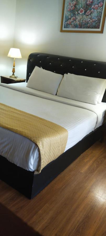 Bbs Suites At Times Square Kl Куала Лумпур Екстериор снимка
